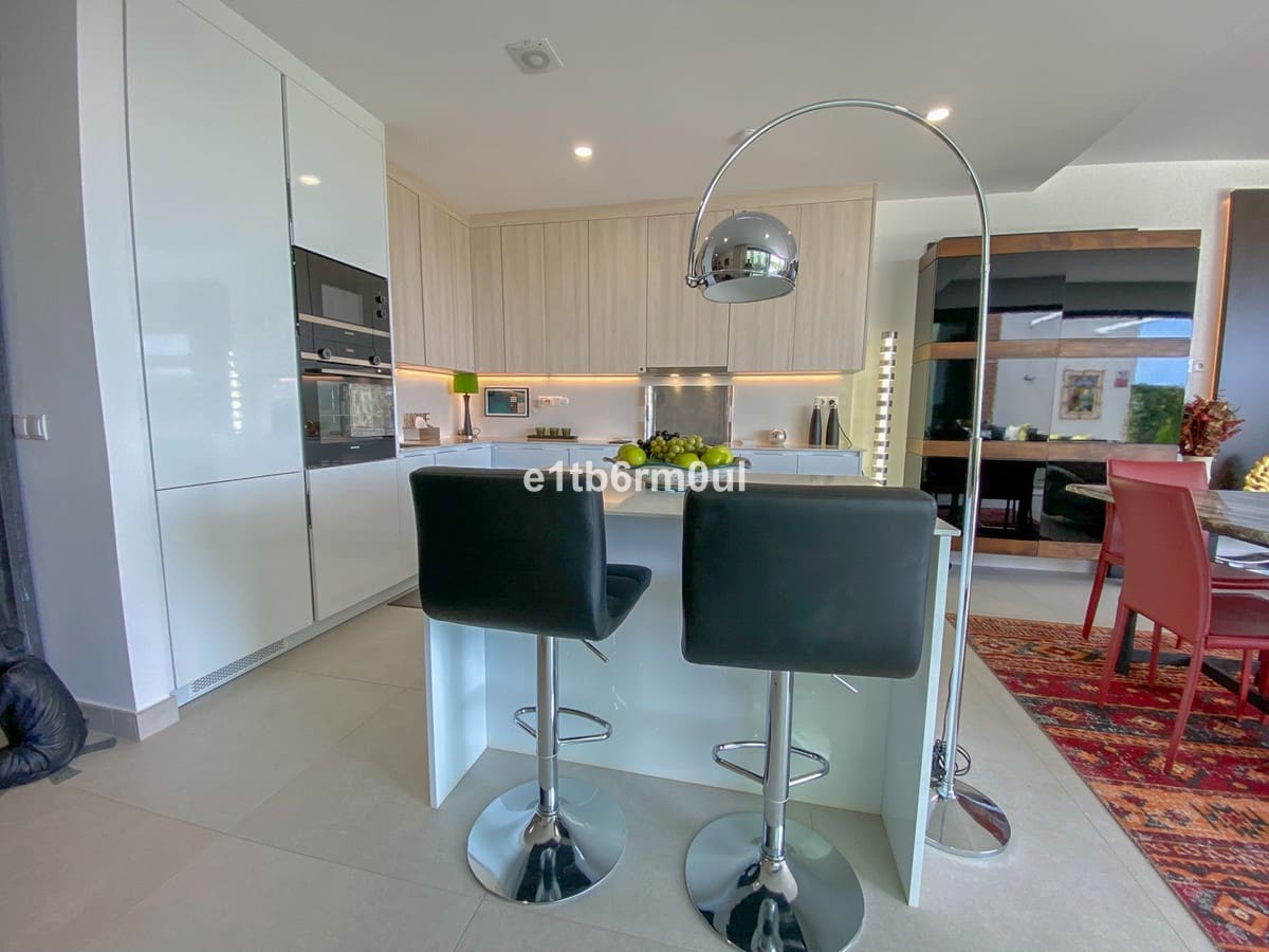 3 soveværelse Villa til salg i Bahia de Casares - € 1.200.000 (Ref: 9077218)