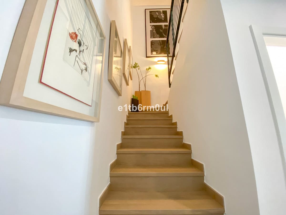 3 soveværelse Villa til salg i Bahia de Casares - € 1.200.000 (Ref: 9077218)