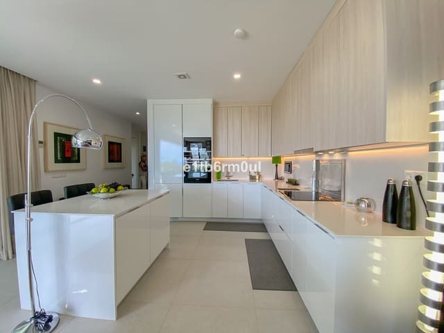 3 sypialnia Willa na sprzedaż w Bahia de Casares, Casares - 1 200 000 € (Ref: 9077218)