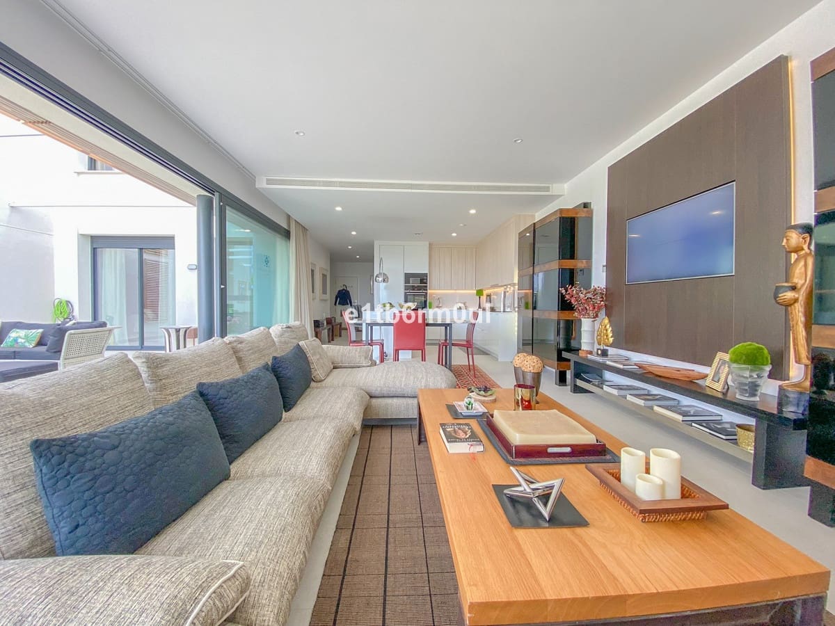 3 soveværelse Villa til salg i Bahia de Casares - € 1.200.000 (Ref: 9077218)