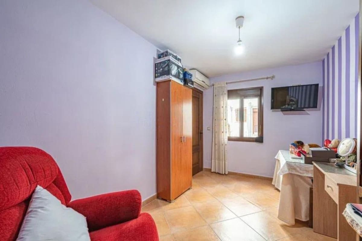 10 soveværelse Erhverv til salg i Manilva - € 999.000 (Ref: 9077219)