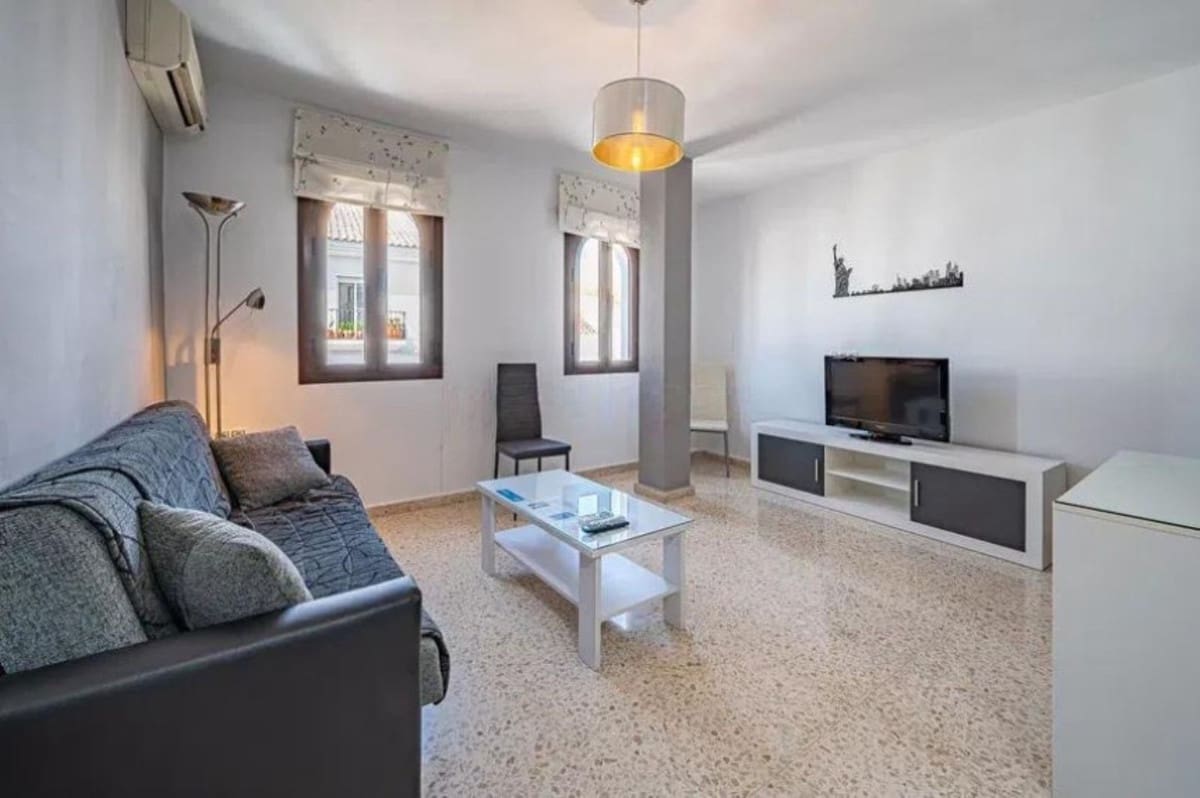 10 soveværelse Erhverv til salg i Manilva - € 999.000 (Ref: 9077219)