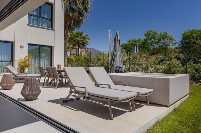 4 soveværelse Byhus til salg i Bahia de Casares, Casares med garage - € 950.000 (Ref: 9077220)
