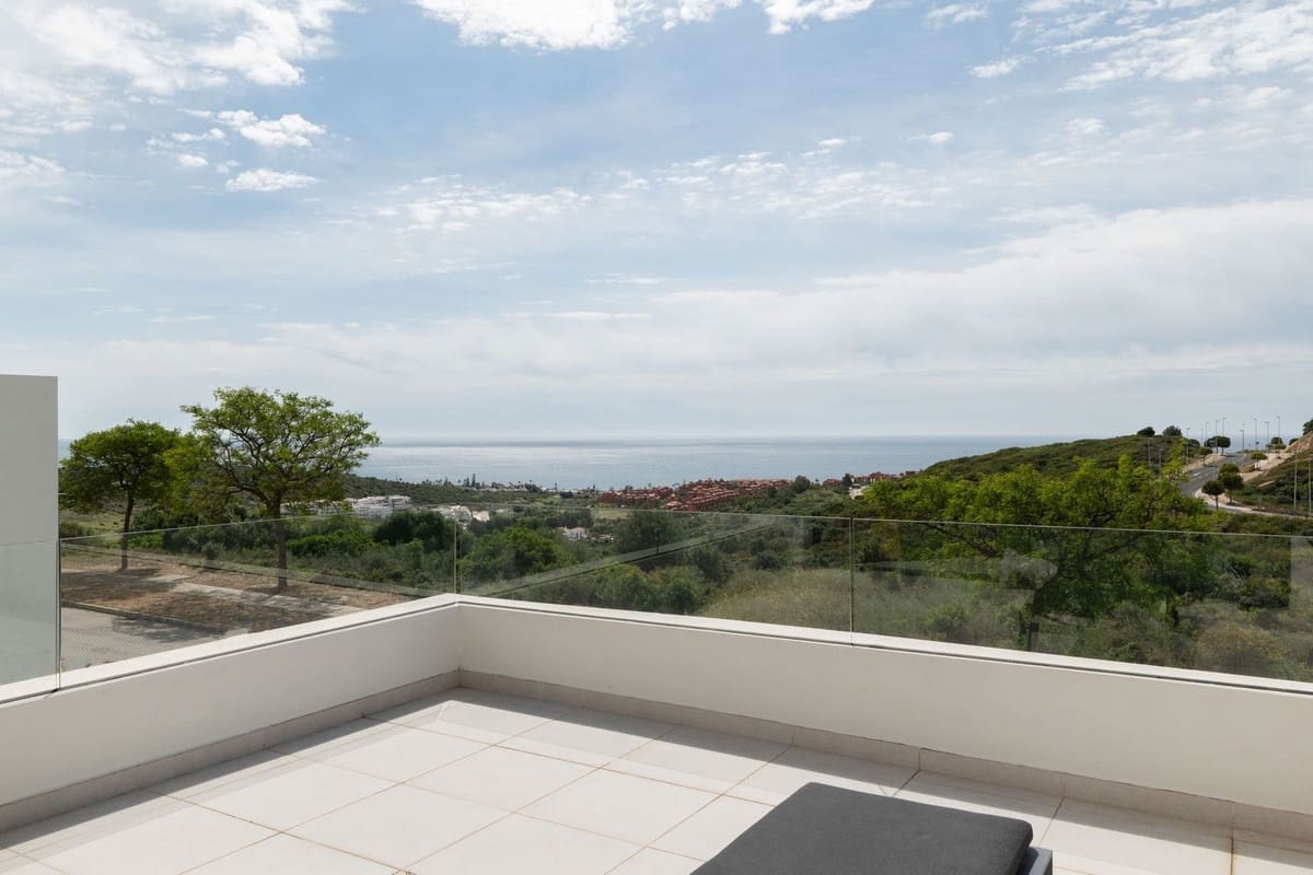 3 slaapkamer Huis te koop in Casares met garage - € 890.000 (Ref: 9077221)