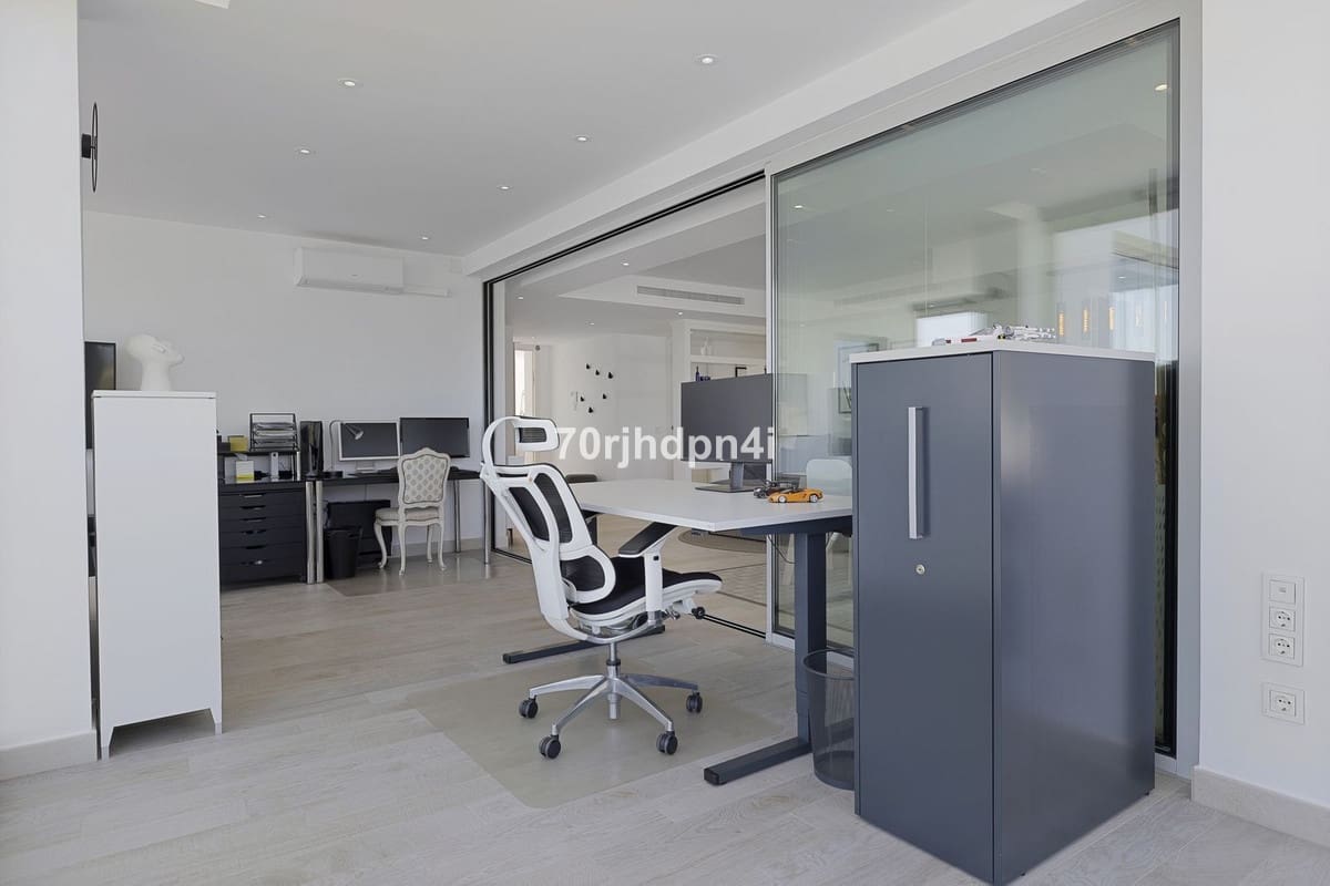 3 bedroom Apartment for sale in Casares - € 790,000 (Ref: 9077225)