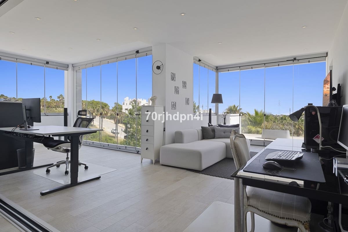 3 bedroom Apartment for sale in Casares - € 790,000 (Ref: 9077225)