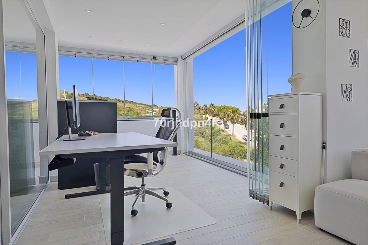 3 bedroom Apartment for sale in Casares - € 790,000 (Ref: 9077225)