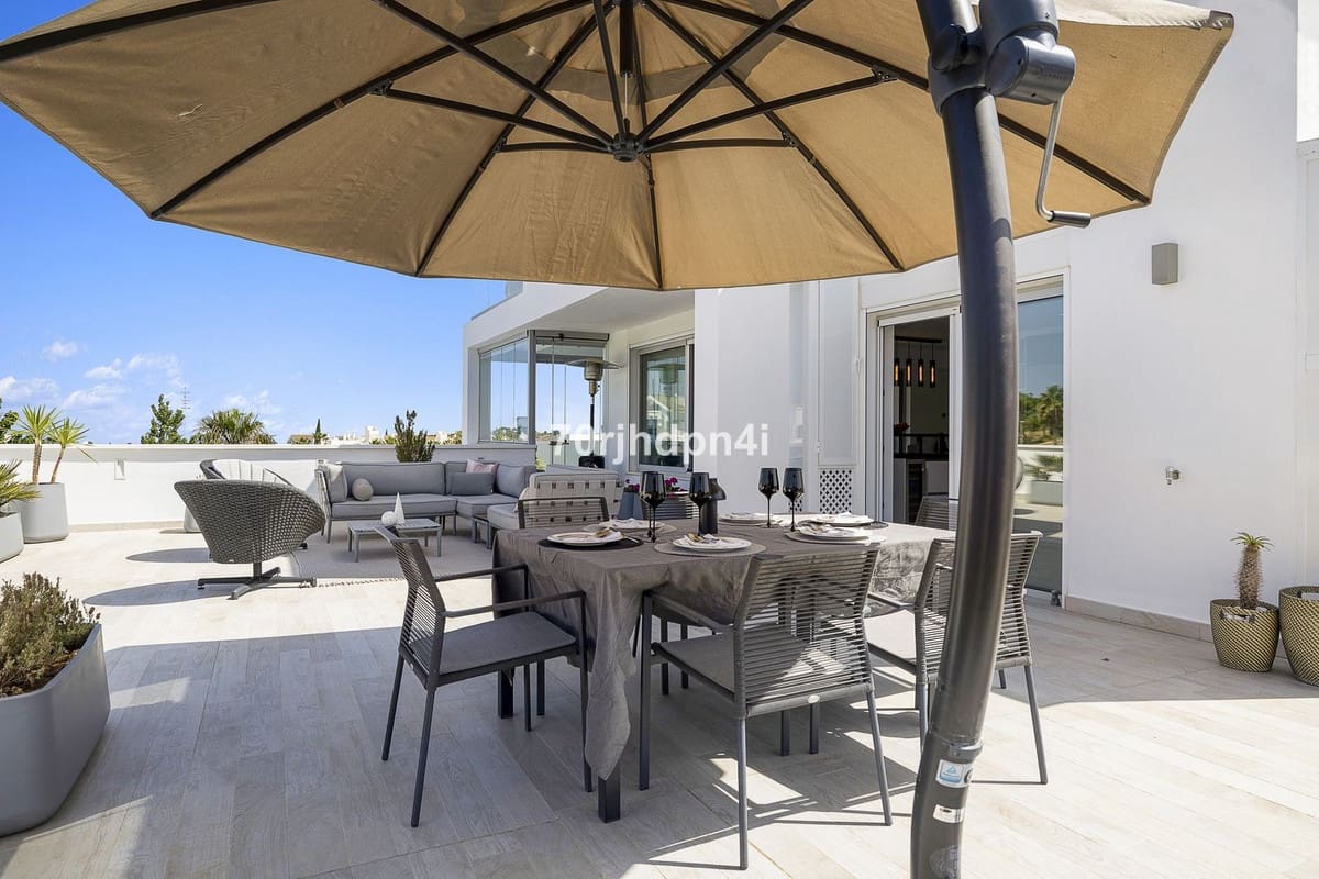 3 bedroom Apartment for sale in Casares - € 790,000 (Ref: 9077225)