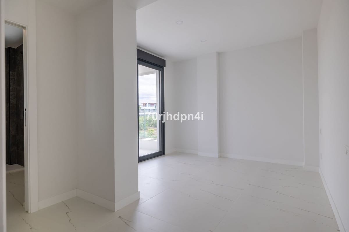 3 bedroom Apartment for sale in Casares with garage - € 745,000 (Ref: 9077226)