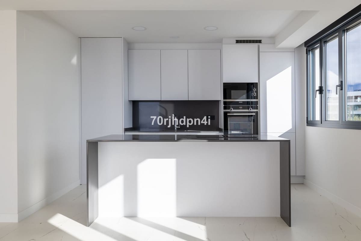 3 bedroom Apartment for sale in Casares with garage - € 745,000 (Ref: 9077226)