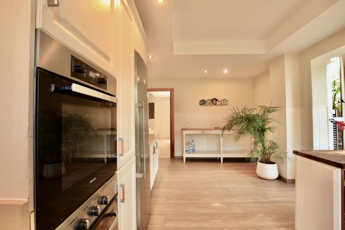 7 camera da letto Villa in vendita in Guadalmina - 1.695.000 € (Rif: 9077230)