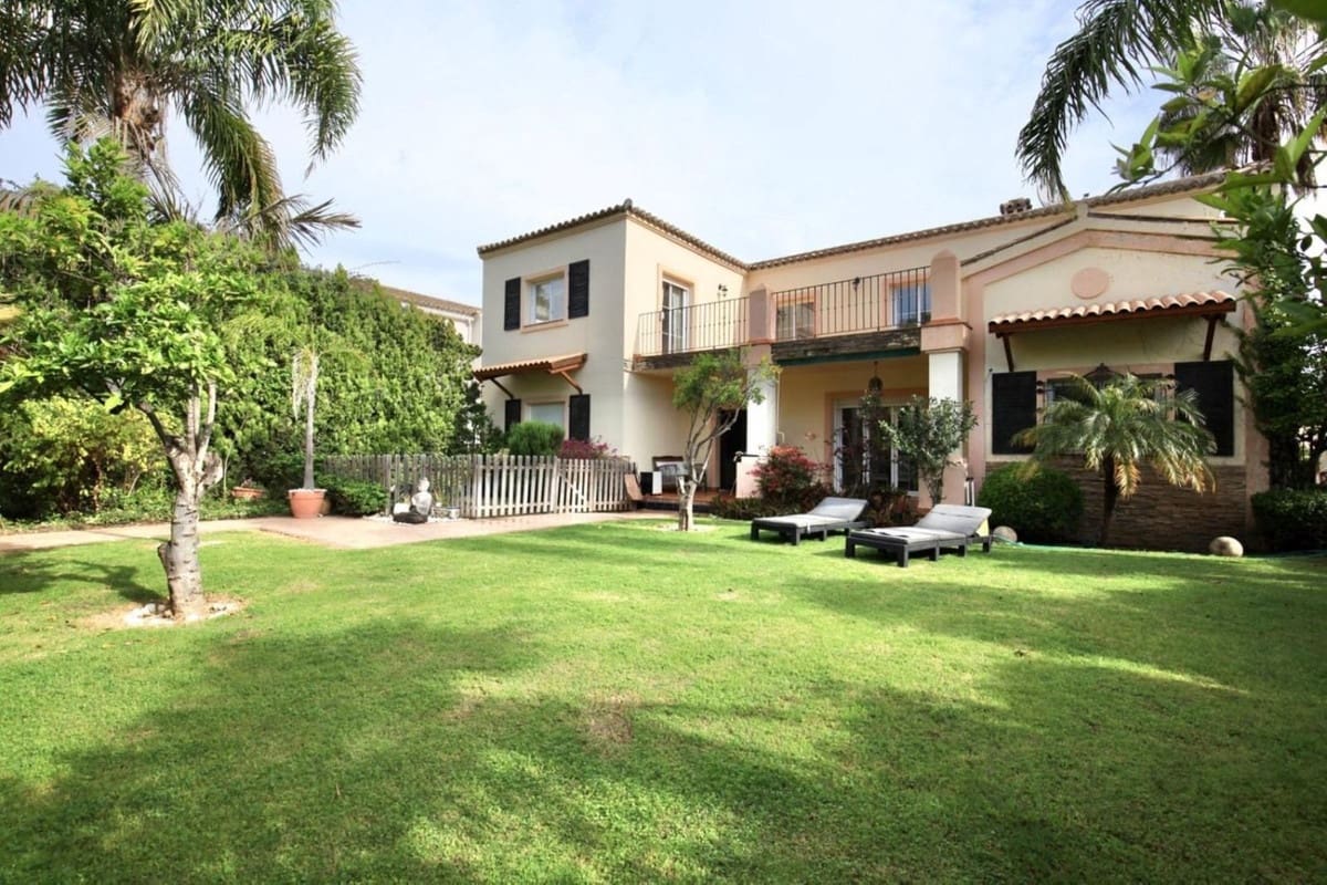 7 camera da letto Villa in vendita in Guadalmina - 1.695.000 € (Rif: 9077230)