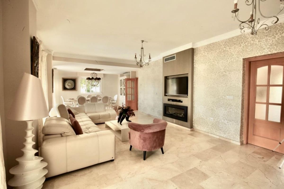 7 camera da letto Villa in vendita in Guadalmina - 1.695.000 € (Rif: 9077230)