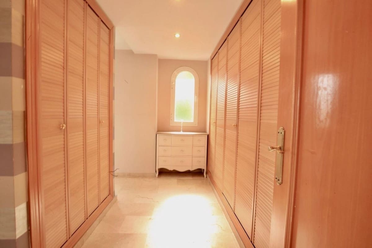 7 camera da letto Villa in vendita in Guadalmina - 1.695.000 € (Rif: 9077230)