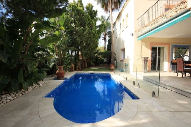 7 camera da letto Villa in vendita in Guadalmina Alta, Marbella - 1.695.000 € (Rif: 9077230)
