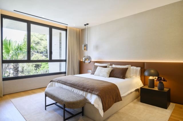 4 quarto Apartamento para venda em Marbella com garagem - 11 900 000 € (Ref: 9077232)