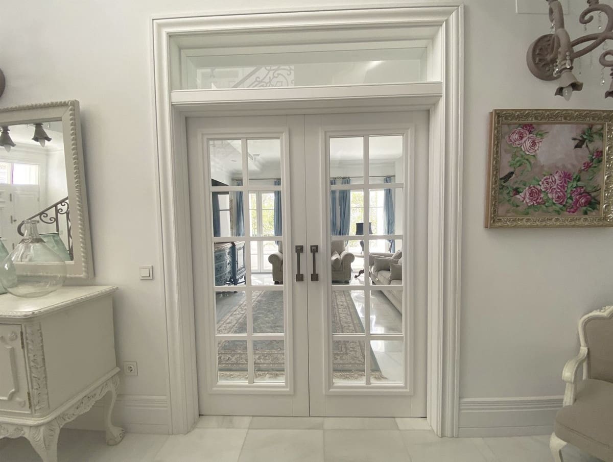 13 bedroom Villa for sale in Marbella with garage - € 4,400,000 (Ref: 9077241)