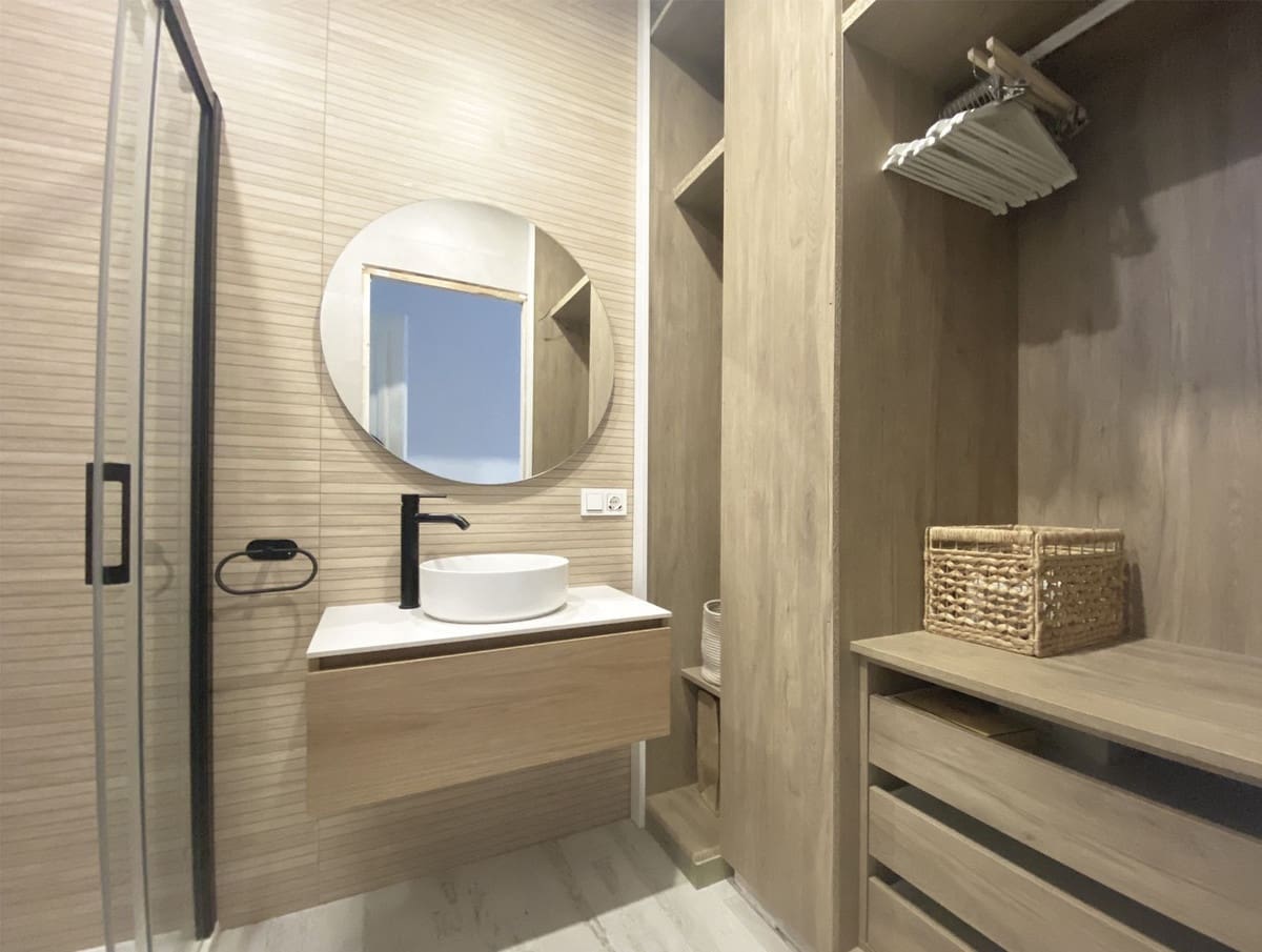 13 bedroom Villa for sale in Marbella with garage - € 4,400,000 (Ref: 9077241)