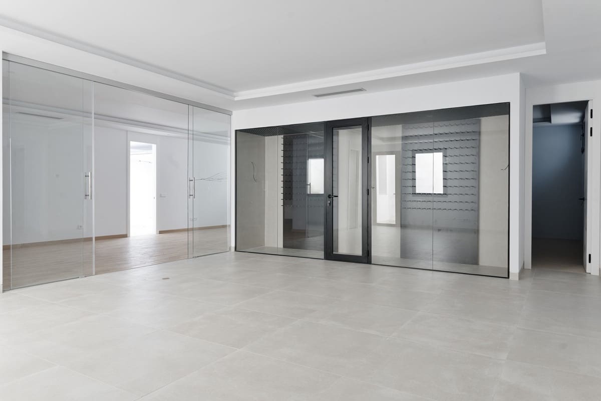 4 slaapkamer Villa te koop in Marbella - € 4.200.000 (Ref: 9077243)