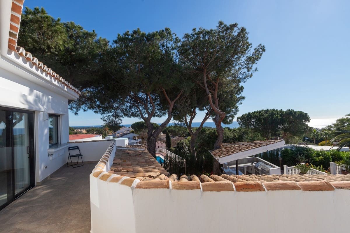 3 soverom Villa til salgs i Elviria med garasje - € 3 750 000 (Ref: 9077247)