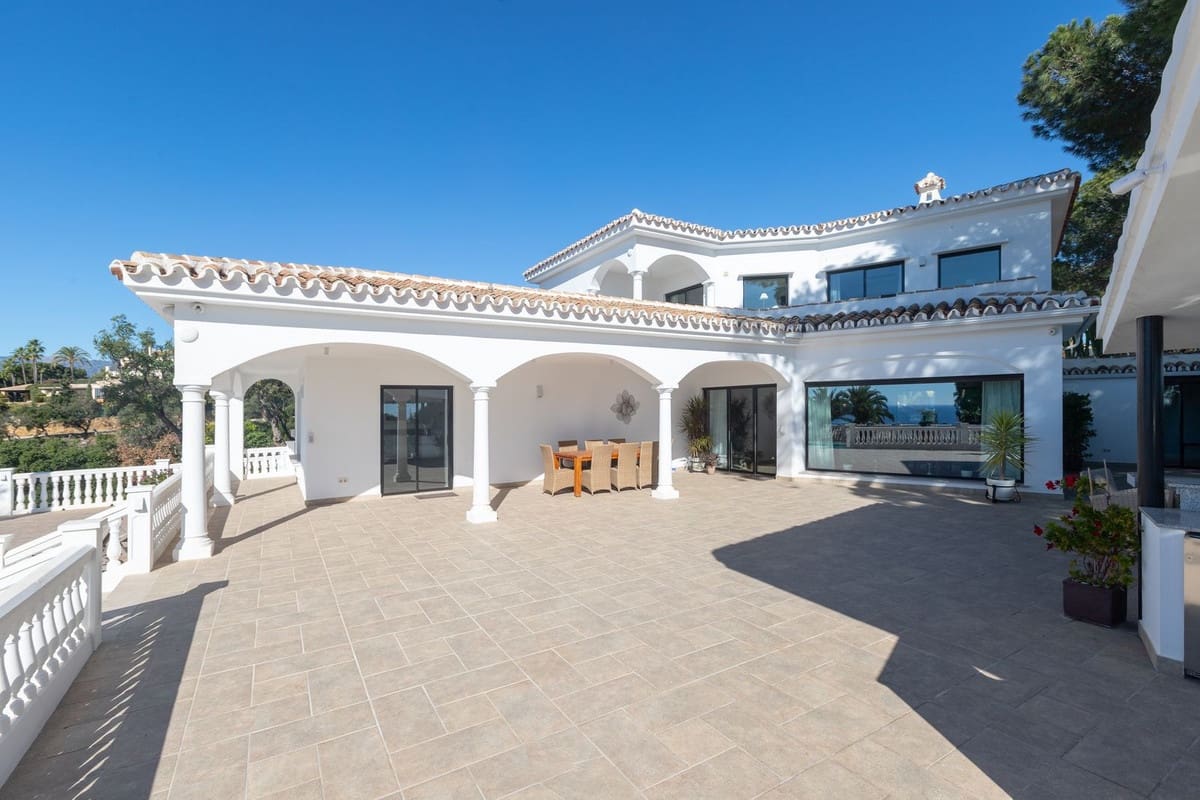 3 slaapkamer Villa te koop in Elviria met garage - € 3.750.000 (Ref: 9077247)