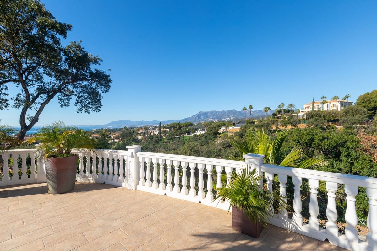 3 slaapkamer Villa te koop in Elviria met garage - € 3.750.000 (Ref: 9077247)