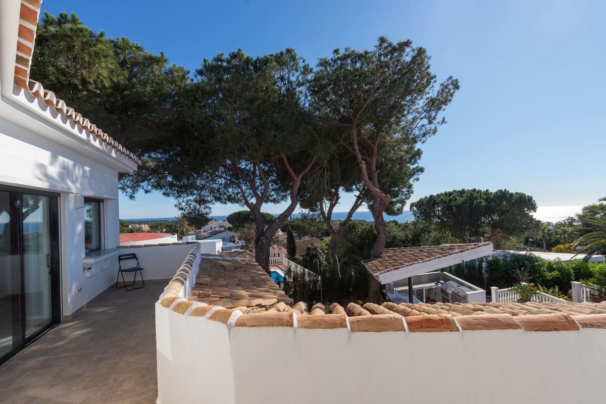 3 slaapkamer Villa te koop in Elviria met garage - € 3.750.000 (Ref: 9077247)