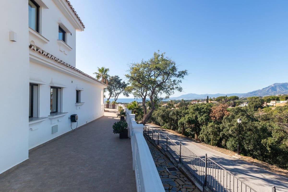 3 slaapkamer Villa te koop in Elviria met garage - € 3.750.000 (Ref: 9077247)