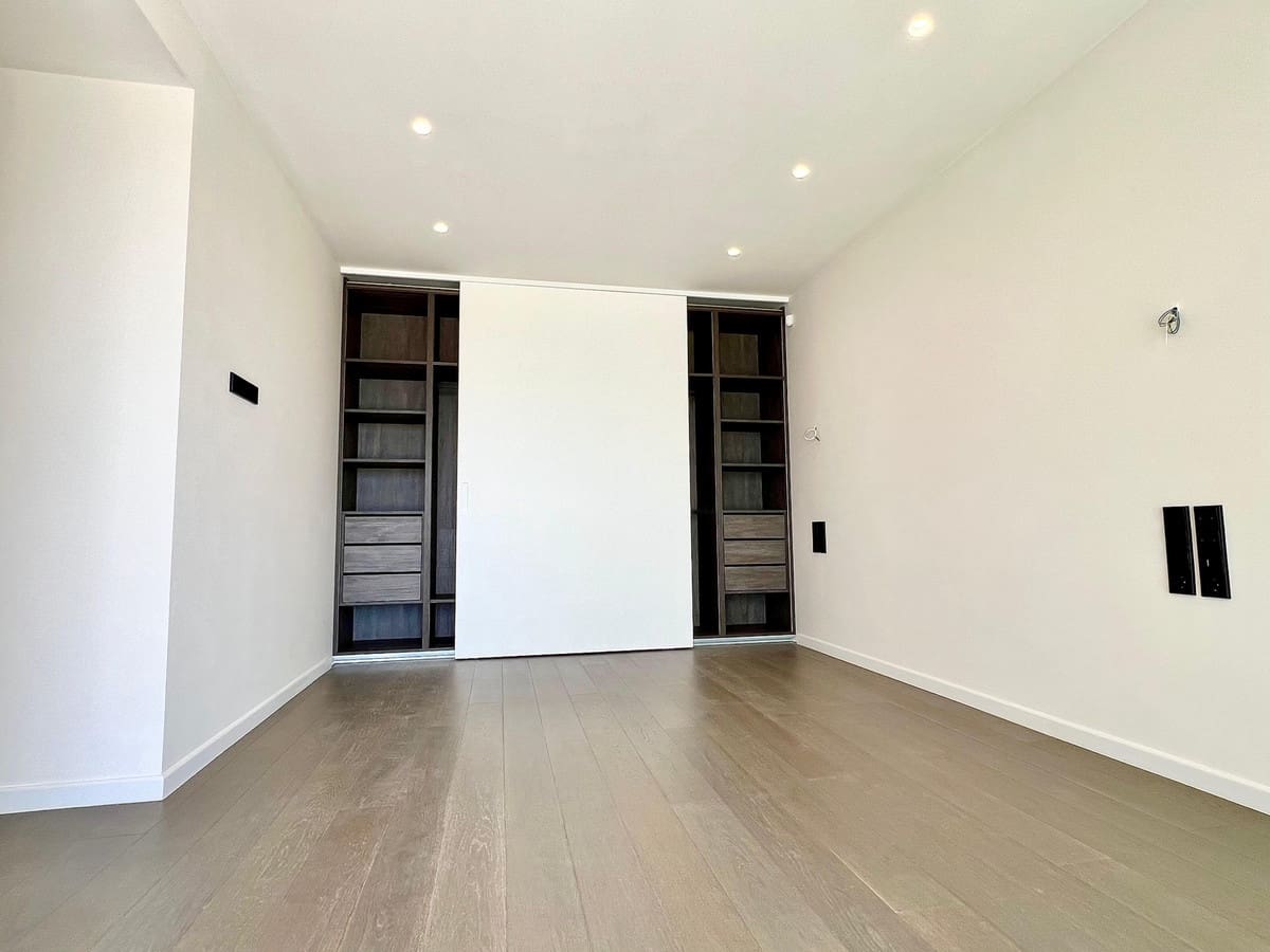 4 bedroom Villa for sale in Marbella - € 3,899,000 (Ref: 9077248)