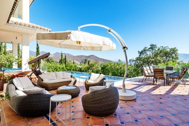 Chalet de 5 habitaciones en Marbella en venta - 2.245.000 € (Ref: 9077258)