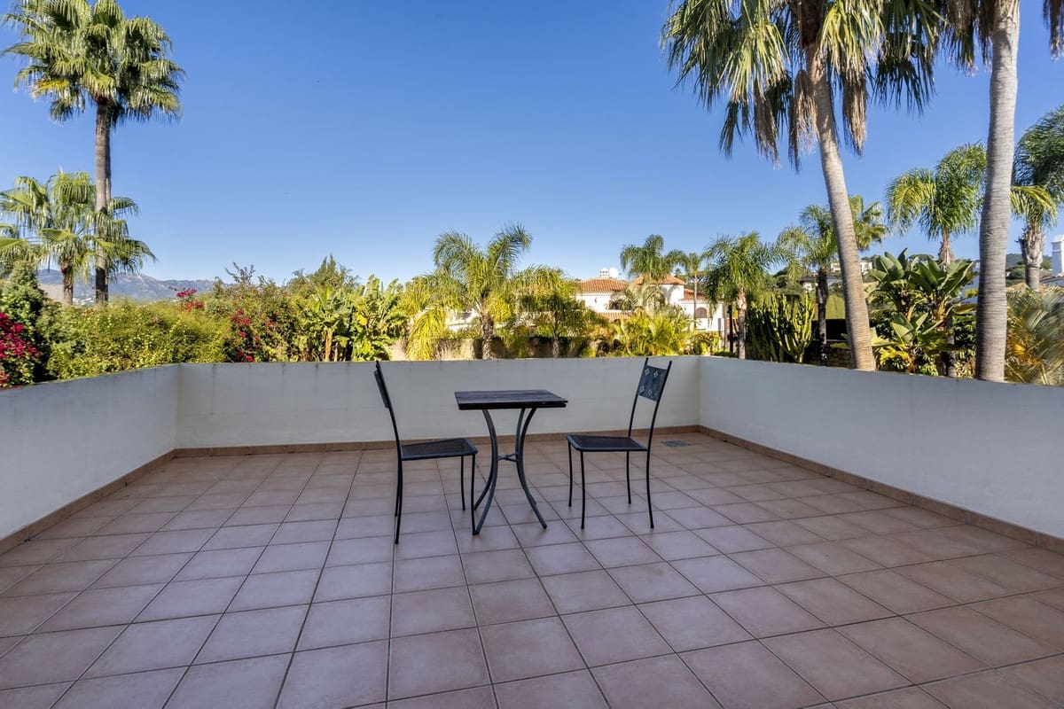 Chalet de 5 habitaciones en Elviria en venta con garaje - 1.995.000 € (Ref: 9077259)