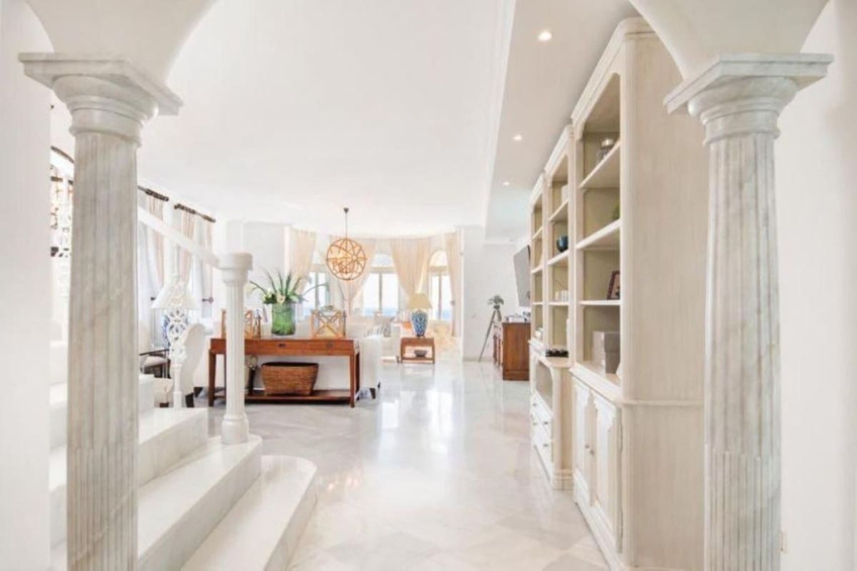 4 quarto Apartamento para venda em Marbella com garagem - 1 975 000 € (Ref: 9077261)