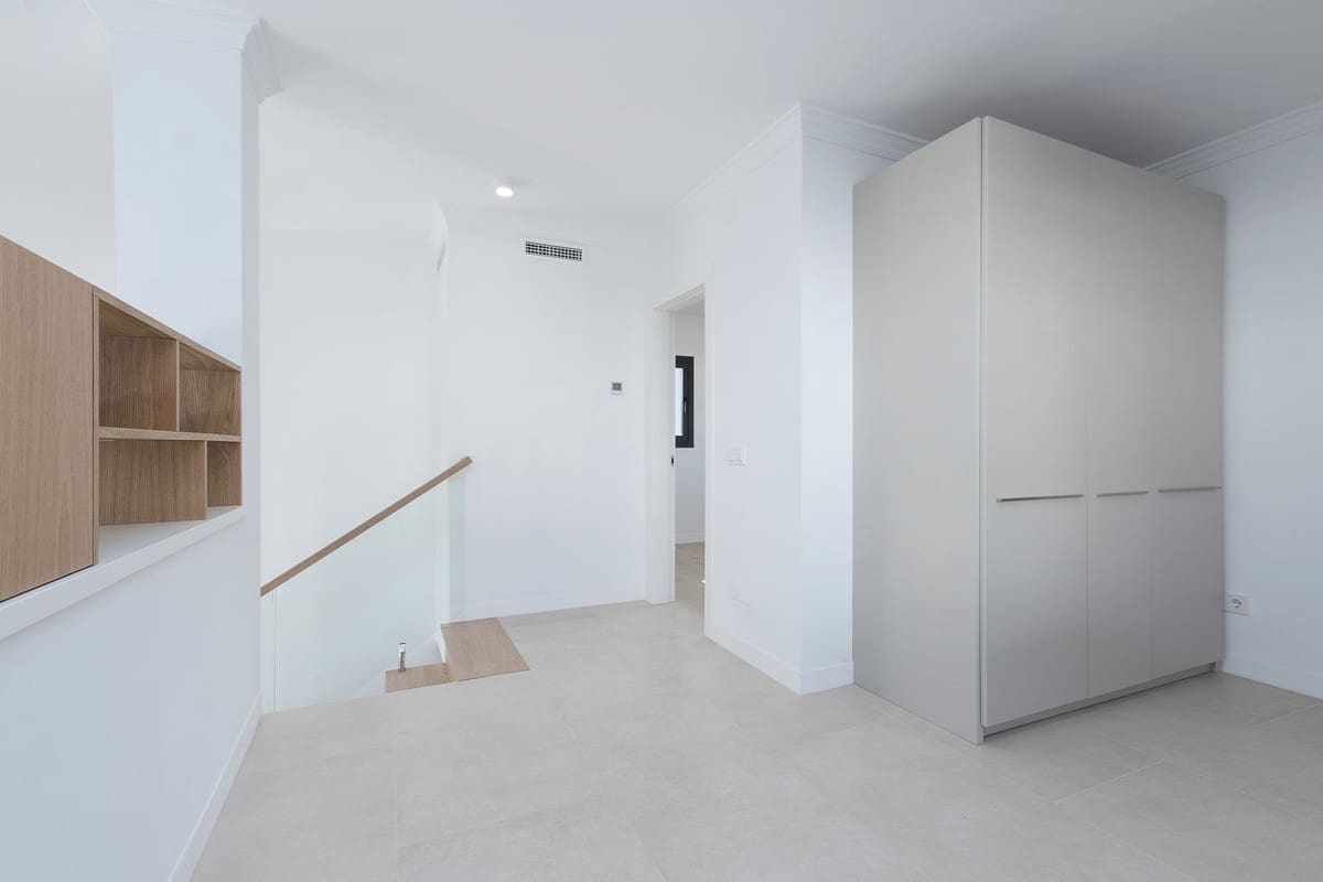 4 chambre Villa/Maison à vendre à Marbella avec garage - 1 780 000 € (Ref: 9077262)