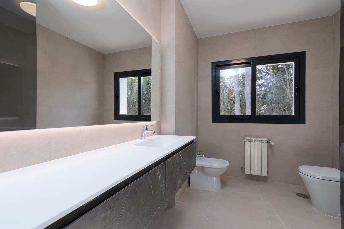4 chambre Villa/Maison à vendre à Marbella avec garage - 1 780 000 € (Ref: 9077262)