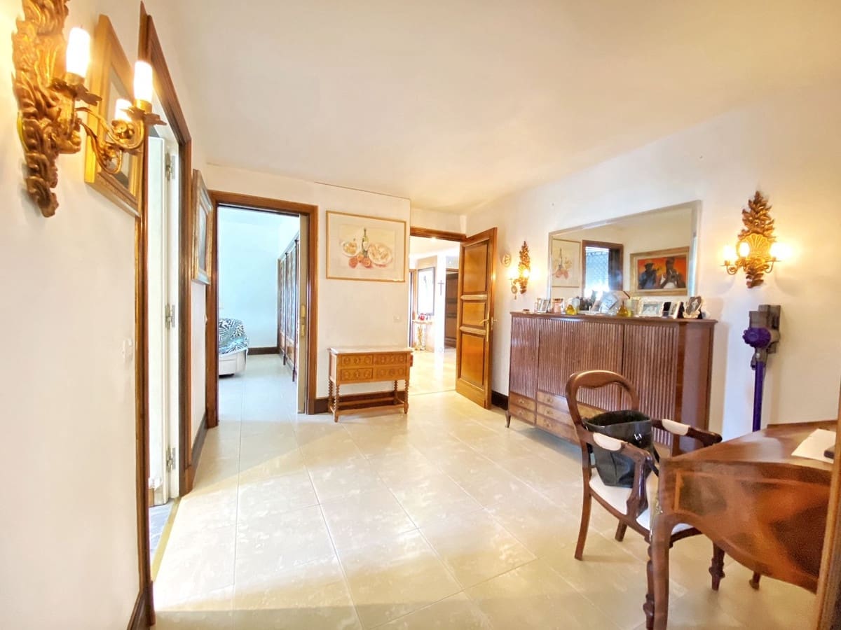 4 chambre Villa/Maison à vendre à Marbella - 1 600 000 € (Ref: 9077267)