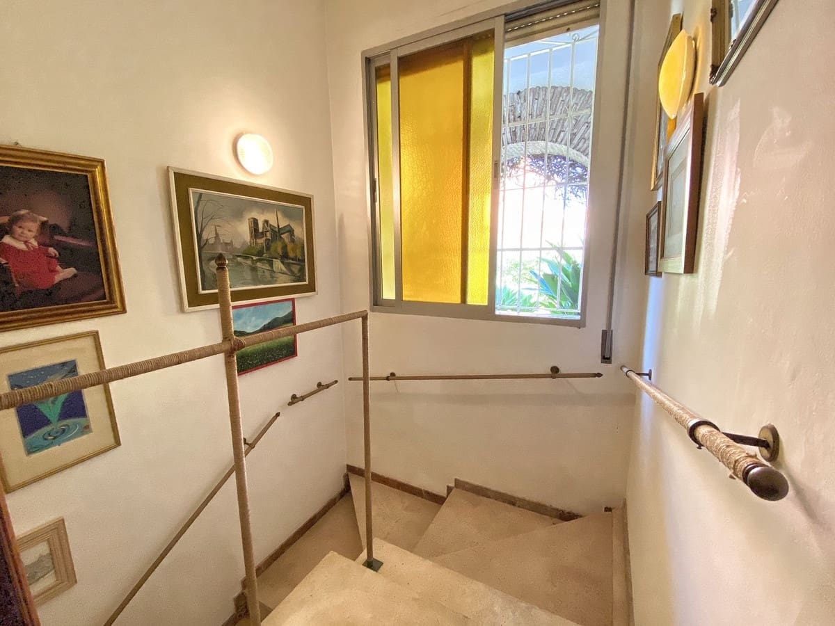 4 Zimmer Villa zu verkaufen in Marbella - 1.600.000 € (Ref: 9077267)
