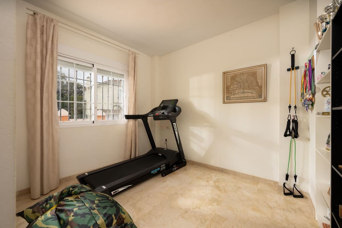 5 camera da letto Villa in vendita in Elviria con garage - 1.100.000 € (Rif: 9077271)