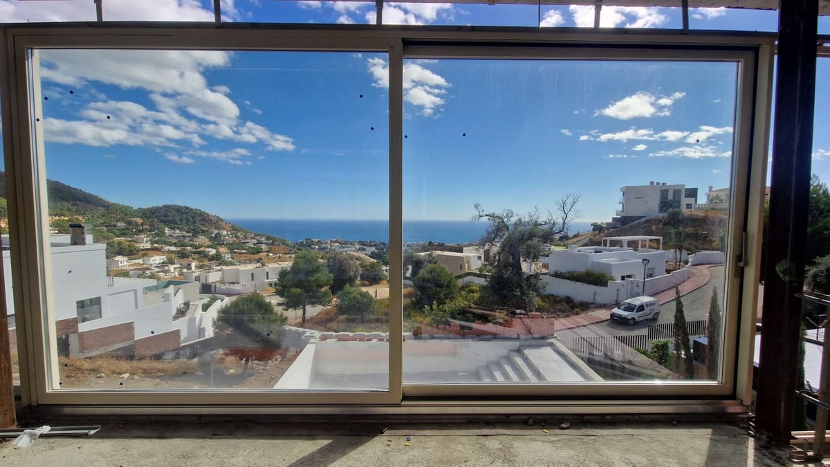 Chalet de 5 habitaciones en Mijas en venta con garaje - 1.599.000 € (Ref: 9077291)