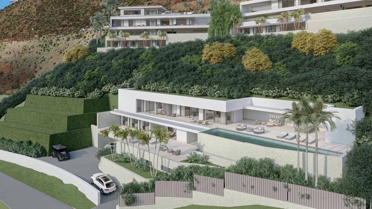 4 bedroom Villa for sale in Marbella with garage - € 6,750,000 (Ref: 9077308)