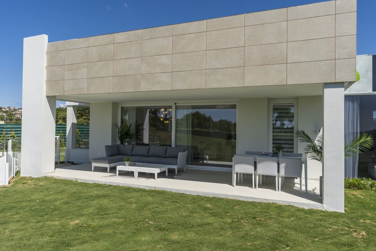 3 soveværelse Lejlighed til salg i Sotogrande - € 650.000 (Ref: 9077353)