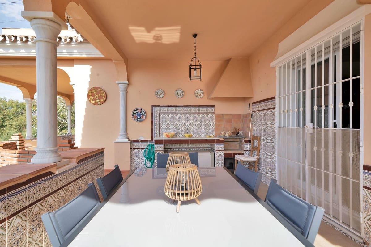 6 camera da letto Villa in vendita in San Pedro de Alcantara con garage - 1.350.000 € (Rif: 9077363)