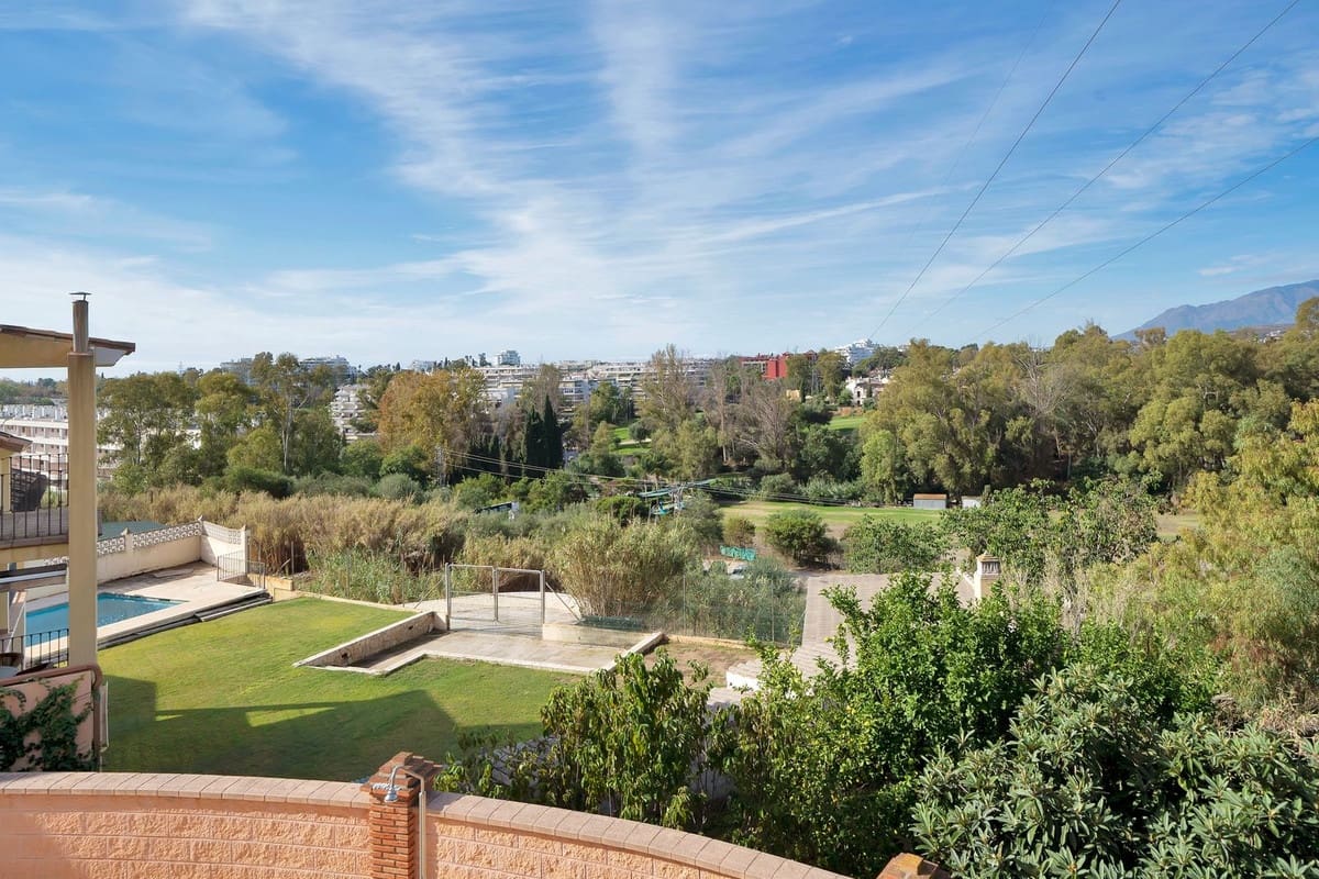 6 camera da letto Villa in vendita in San Pedro de Alcantara con garage - 1.350.000 € (Rif: 9077363)
