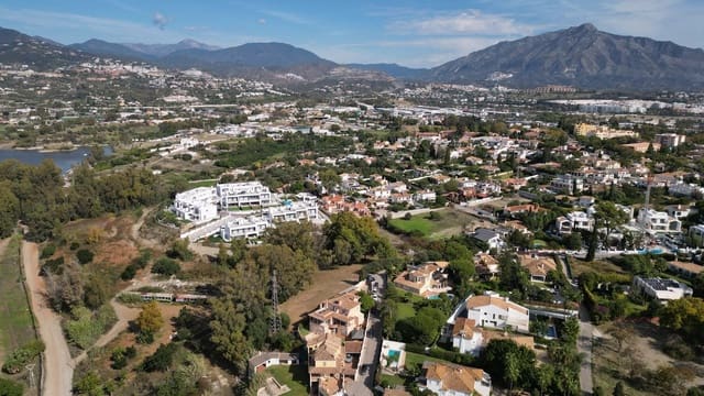 6 camera da letto Villa in vendita in San Pedro de Alcantara, Marbella con garage - 1.350.000 € (Rif: 9077363)