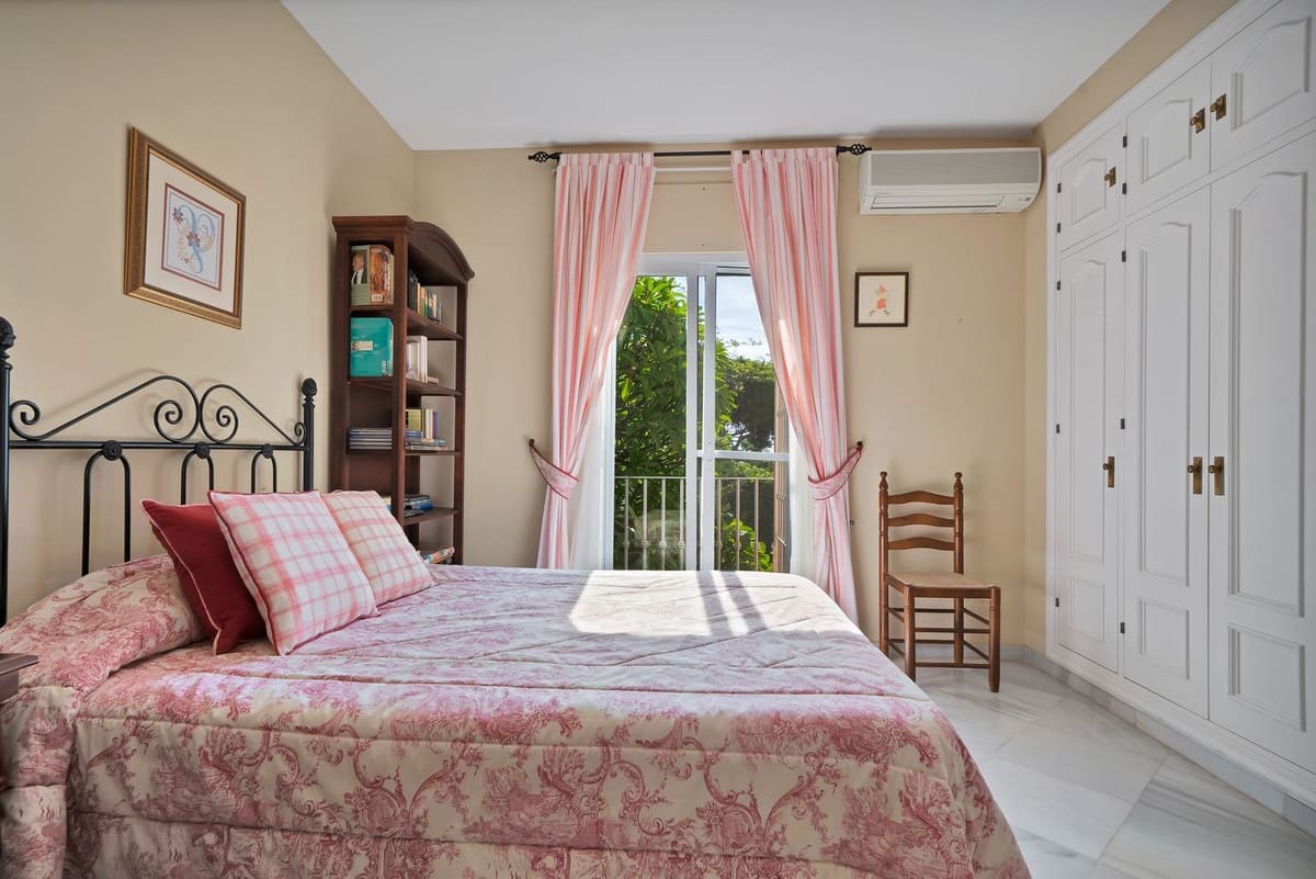 6 camera da letto Villa in vendita in San Pedro de Alcantara con garage - 1.350.000 € (Rif: 9077363)