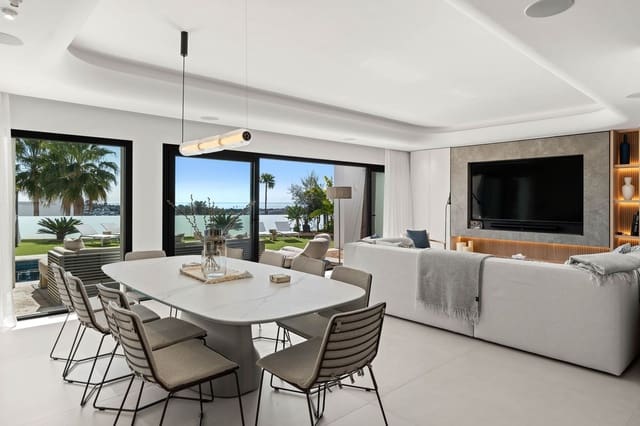 Chalet de 5 habitaciones en El Paraiso, Estepona en venta con garaje - 3.390.000 € (Ref: 9077368)