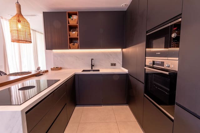 Chalet de 4 habitaciones en Atalaya-Isdabe, Estepona en venta con garaje - 1.775.000 € (Ref: 9077370)