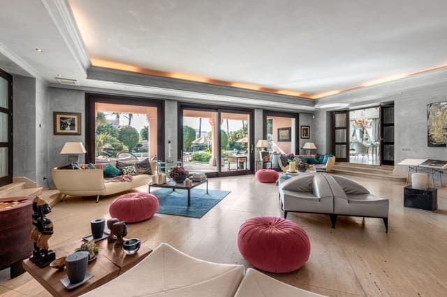 8 soveværelse Villa til salg i El Paraiso, Estepona - € 13.500.000 (Ref: 9077371)