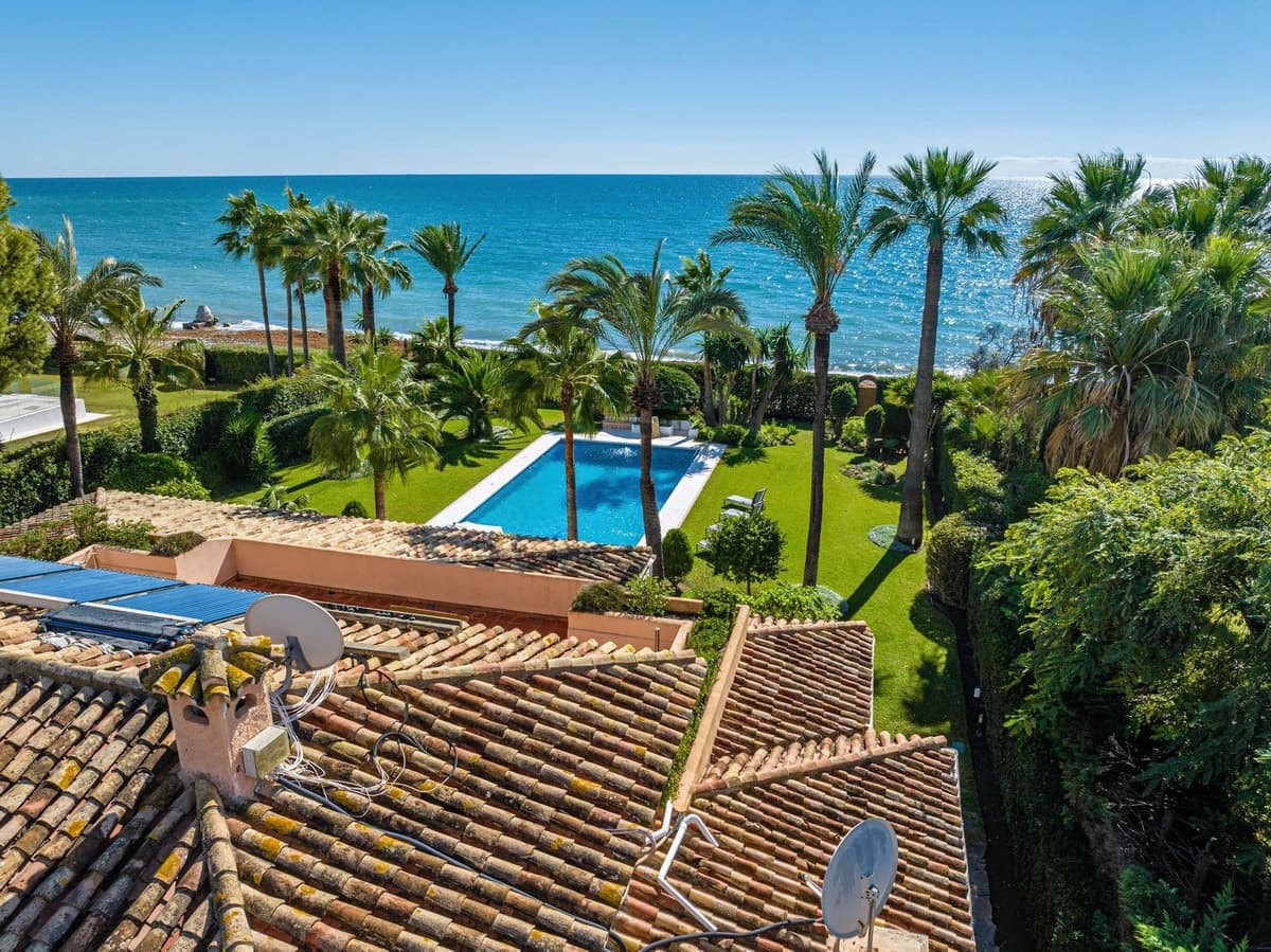 9 soveværelse Villa til salg i Benamara med garage - € 8.499.000 (Ref: 9077372)