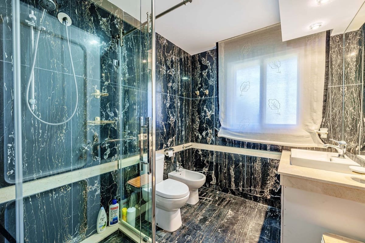 9 soveværelse Villa til salg i Benamara med garage - € 7.990.000 (Ref: 9077372)