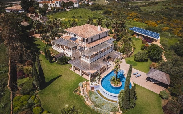 7 camera da letto Villa in vendita in Estepona con garage - 2.900.000 € (Rif: 9077376)